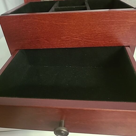 Jewelry Box - Picture 8 of 8